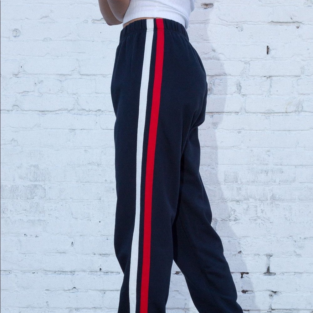brandy melville navy rosa sweatpants